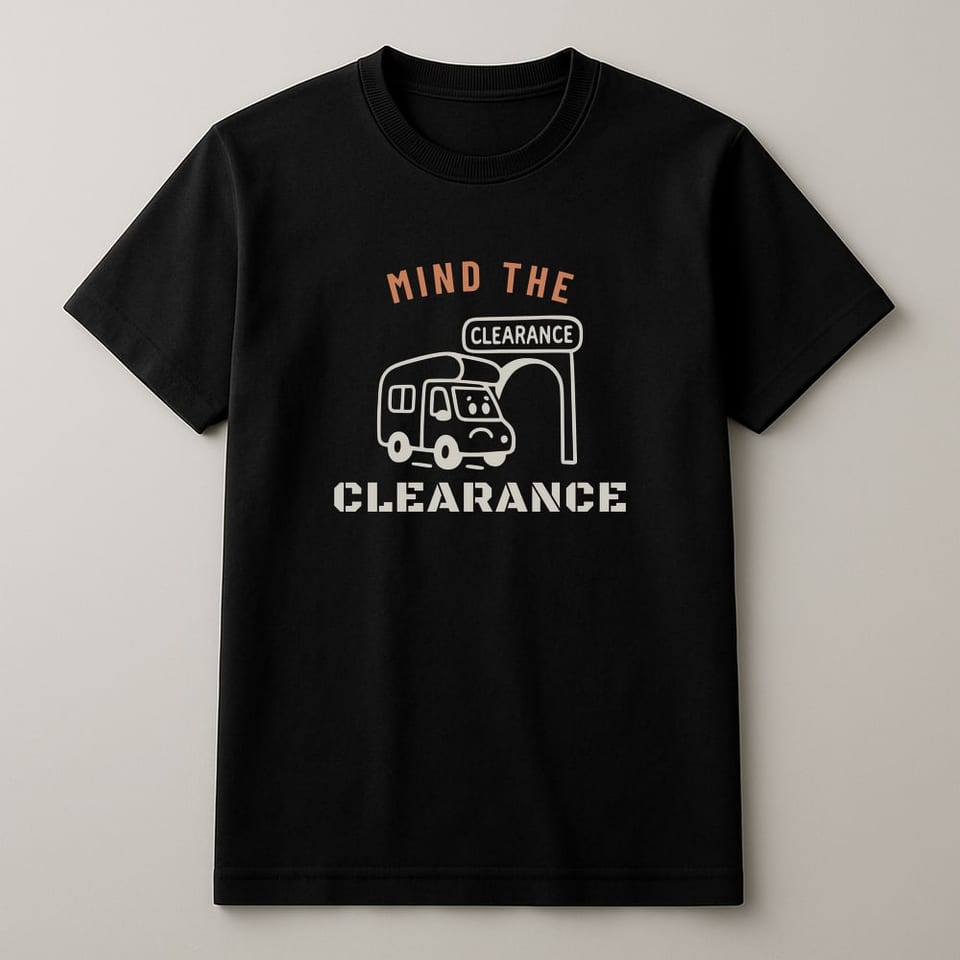 Mind the Low Bridge tee, Black