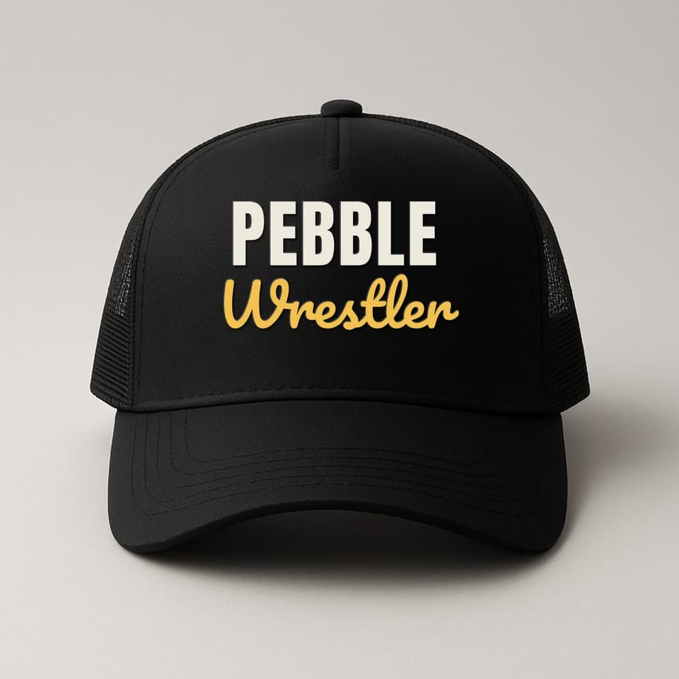Pebble Wrestler trucker hat, Black