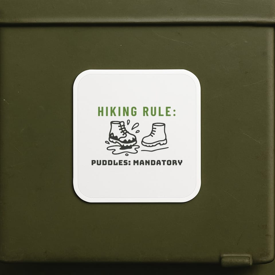 Puddles: Mandatory sticker, White